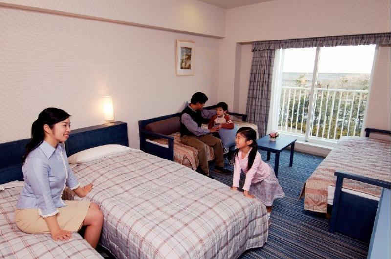 Tokyo Disney Celebration Hotel Urayasu Екстериор снимка