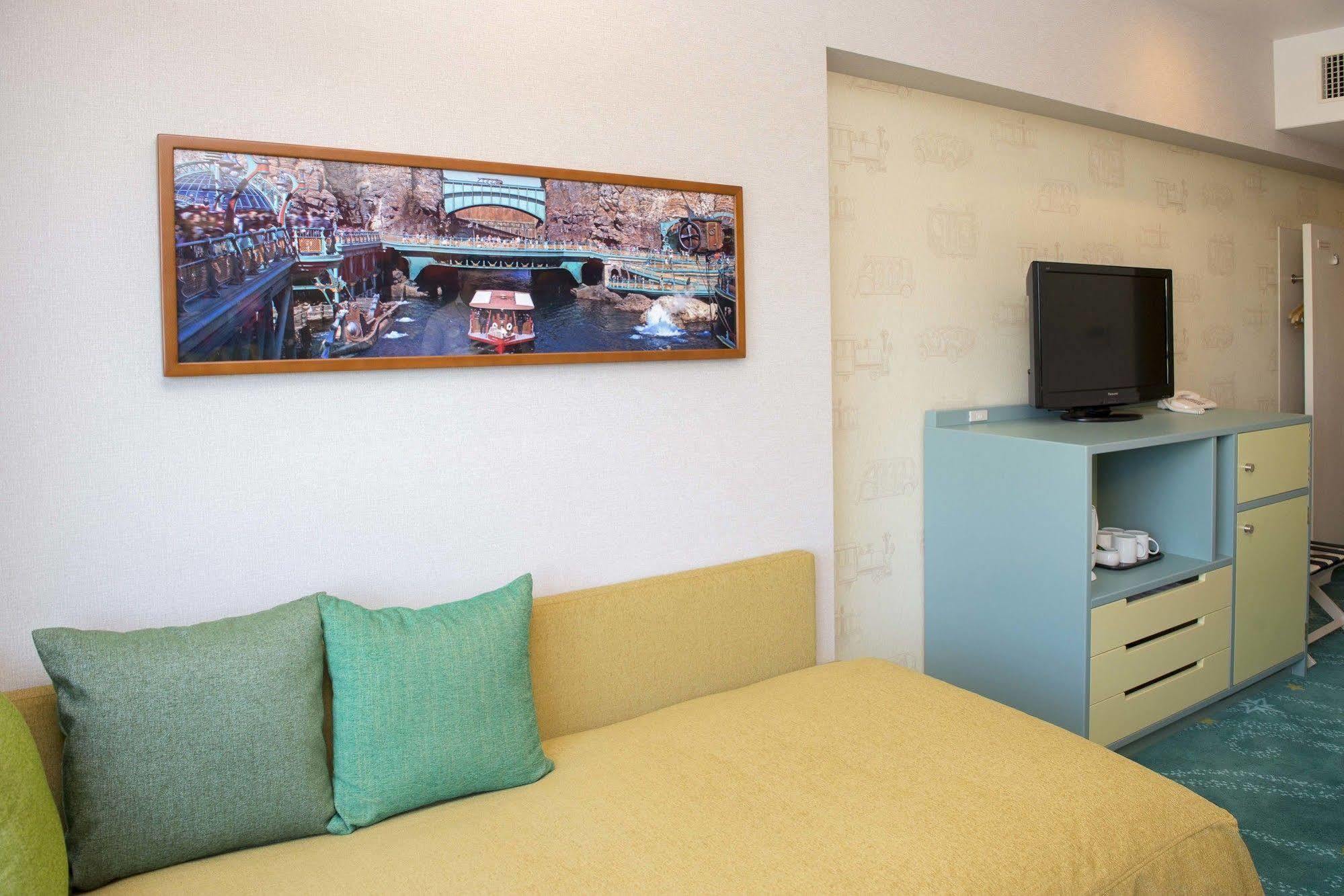 Tokyo Disney Celebration Hotel Urayasu Екстериор снимка